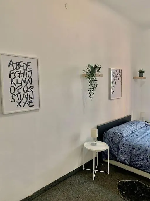 Apartment In The Center Of Milan / P.Ta Venezia
