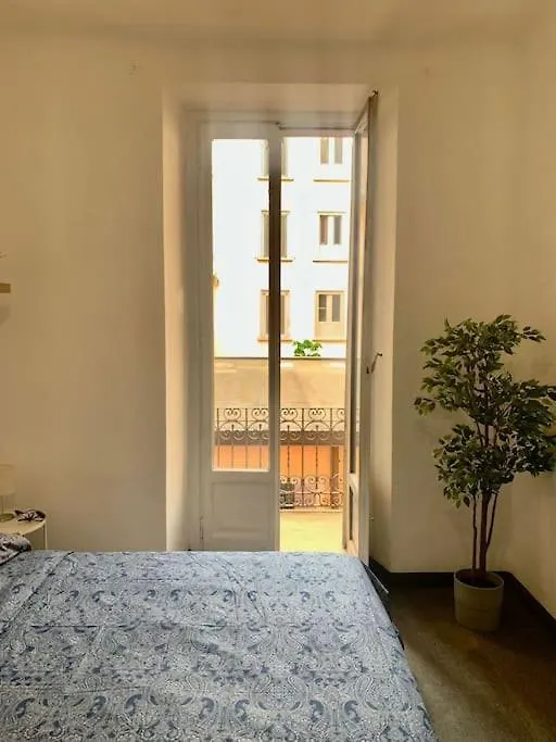 Apartment In The Center Of Milan / P.Ta Venezia